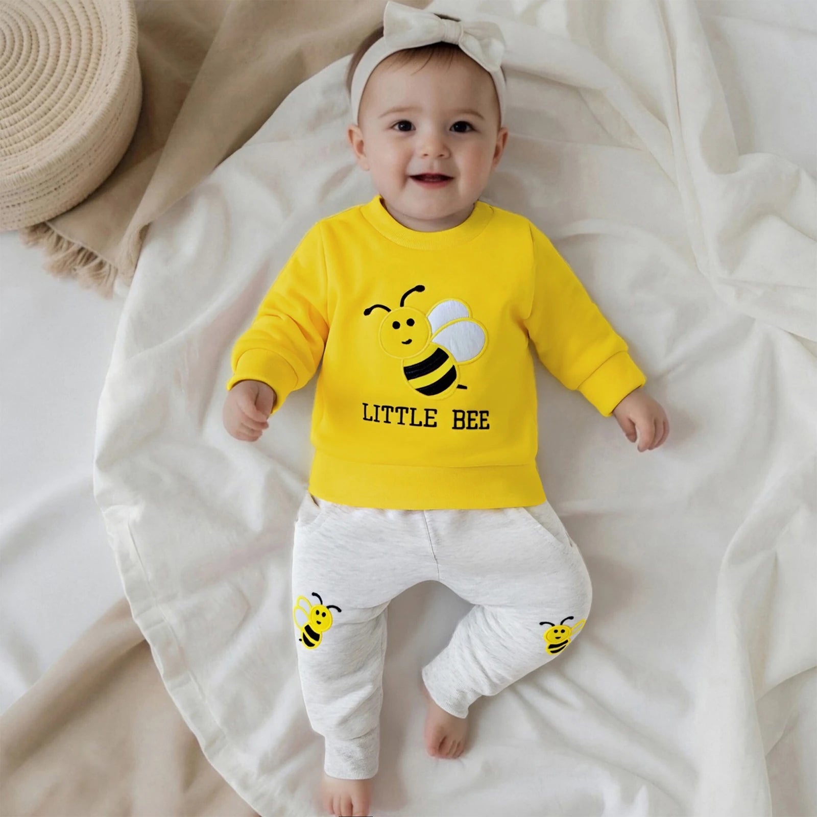 Bee Embroidery Long Sleeve Pullover with Pants 2pcs Set